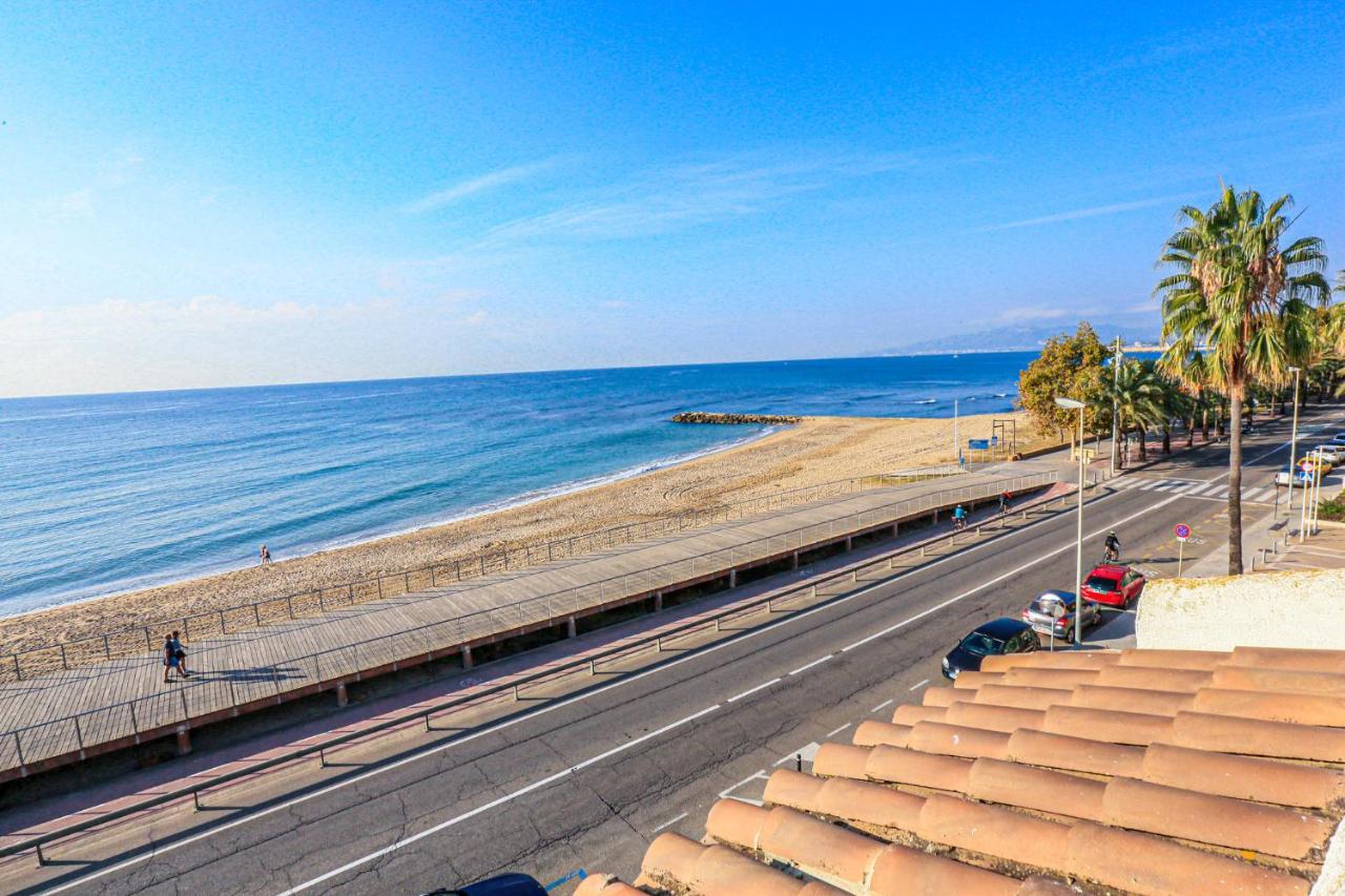 Tallats Litoral Costa Dorada - Only Families كامبريلس المظهر الخارجي الصورة